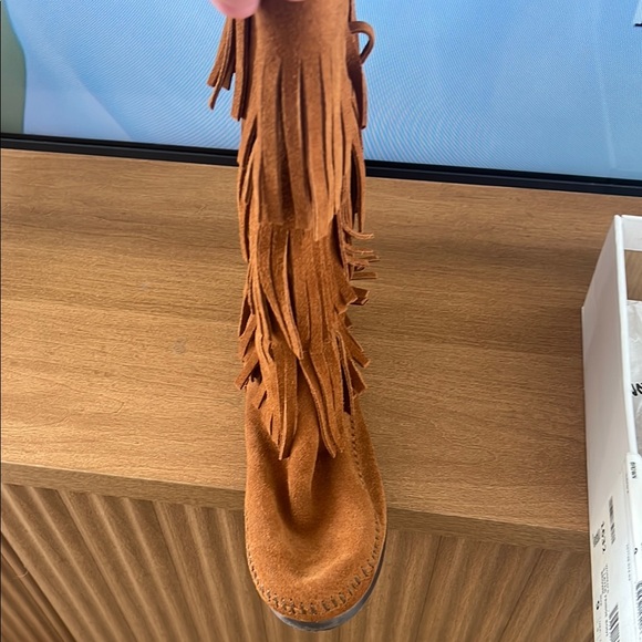 Fringe Suede Tan Boots - Picture 4 of 4